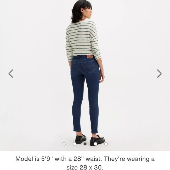 Levi’s 711 Skinny - Picture 5 of 5
